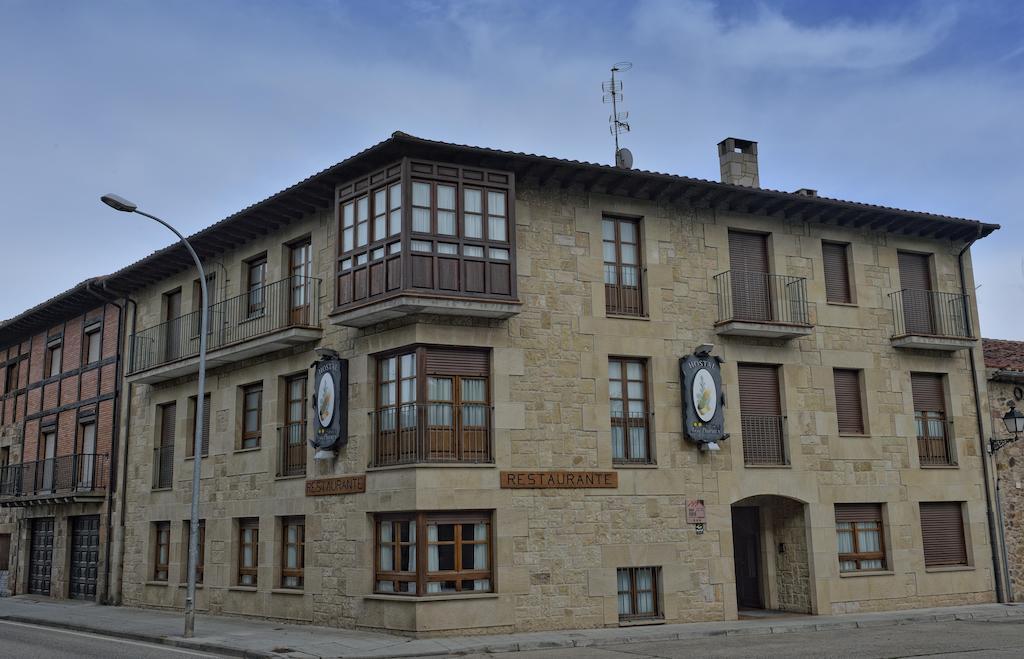 Hotel Rural La Corte De Los Pinares วินวยซา ภายนอก รูปภาพ