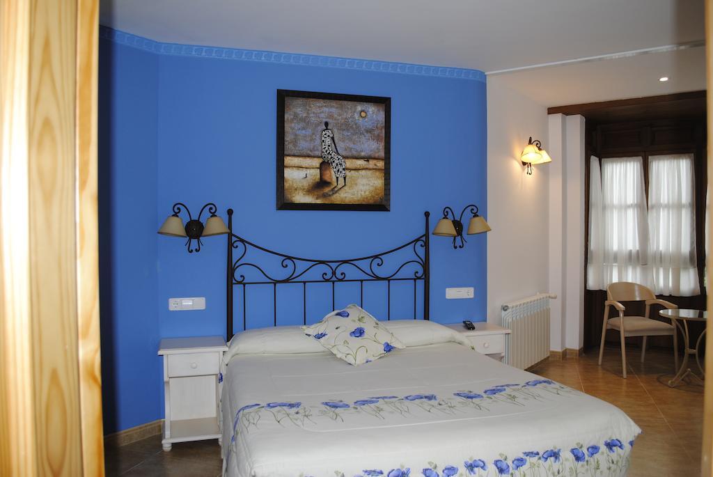 Hotel Rural La Corte De Los Pinares วินวยซา ห้อง รูปภาพ