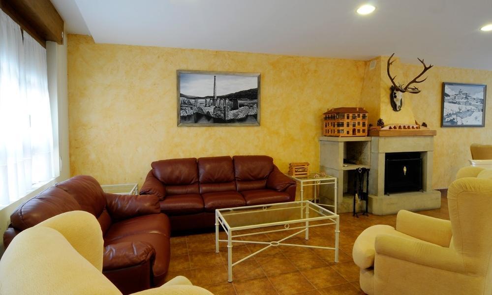 Hotel Rural La Corte De Los Pinares วินวยซา ภายนอก รูปภาพ