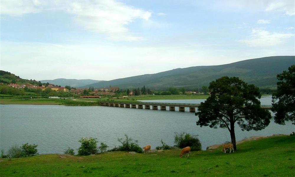Hotel Rural La Corte De Los Pinares วินวยซา ภายนอก รูปภาพ